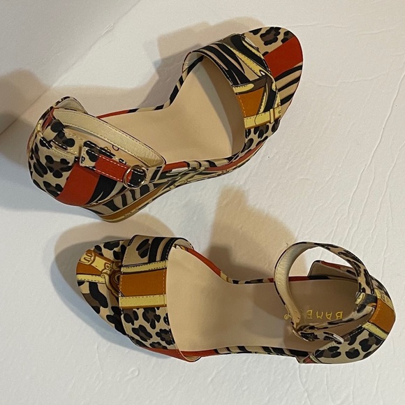 Multi Print Wedge Heel Sandals - Picture 3 of 12